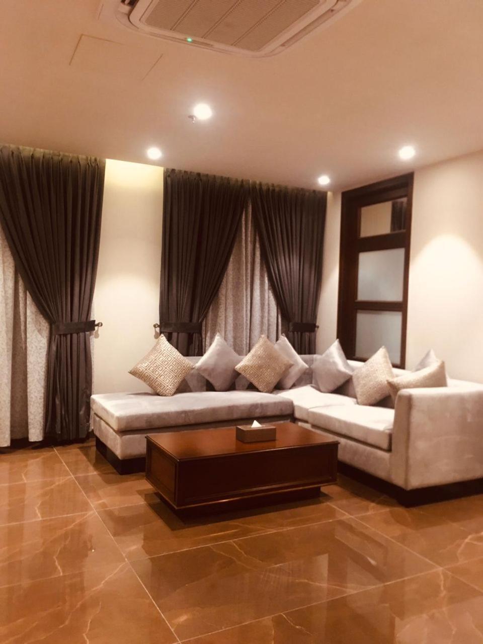 Jacaranda Heights Otel İslamabad Dış mekan fotoğraf