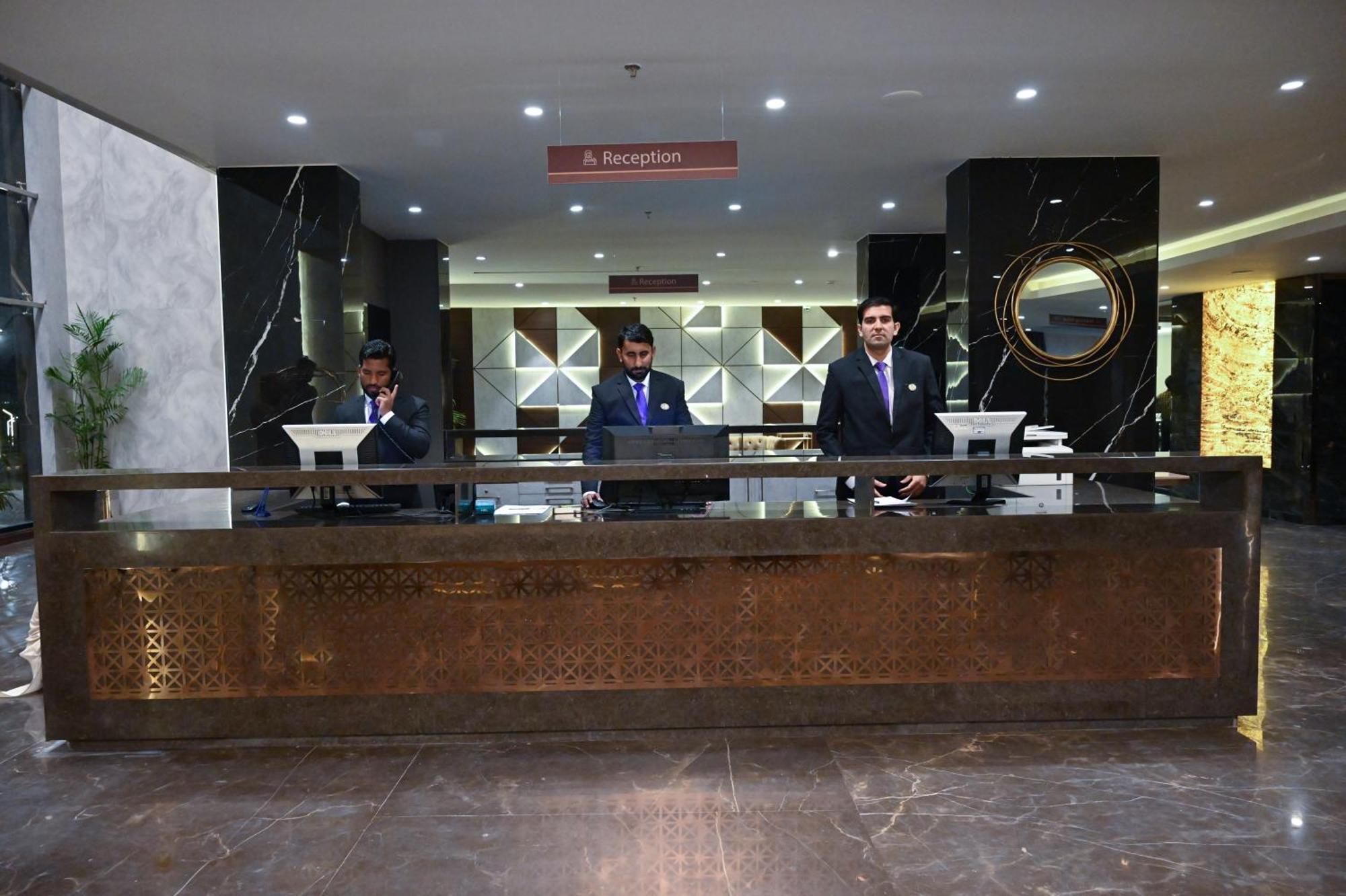 Jacaranda Heights Otel İslamabad Dış mekan fotoğraf